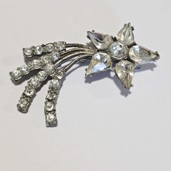 Lot Of 3 VTG Rhinestone Brooches 2 To 2.5 Inches Prong Settings Unsigned