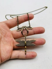 Vintage Style Antiqued Bronze Tone Art Nouveau Dragonfly Elegant 18 in Necklace