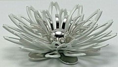 Sarah Coventry Vintage Brooch Pin White Layered Flower Convertible Pendant