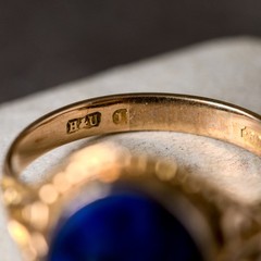 UNUSUAL ORNATE ANTIQUE ENGLISH 15K GOLD LAPIS LAZULI SIGNET RING PINKY RING 1880
