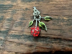 Vintage JUICY COUTURE Rhinestone Red Cherry Pendant Enameled Leaves