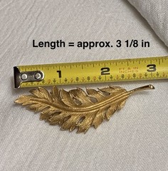 Vintage Signed CORO 1961 Goldtone 3 1/8” Long Leaf Brooch Pin