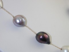 Vintage 14-18mm Gray Black White Baroque Pearl V Necklace 14k 17.75” Tahitian