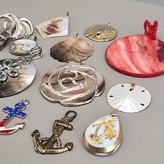 Vintage Mother of Pearl Pendant Lot of 15 Beach Shell Anchor Palm Tree