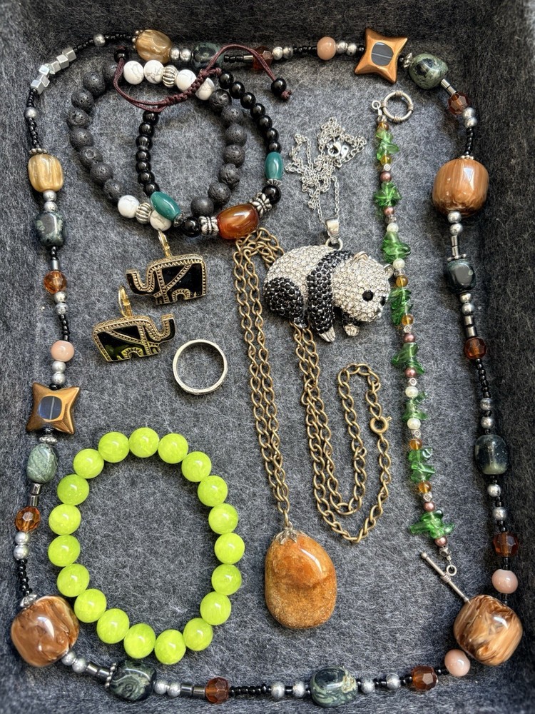 Vintage Asian Jewelry Lot Natural Stones Elephant Necklace And Pendant BOHO