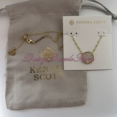 ✨Kendra Scott Sand Dollar Gold Pendant Necklace In Natural Mother of Pearl New✨