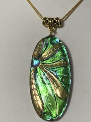 NEW LISTING*RARE ART-DECO IRIDESCENT CZECH GLASS DRAGONFLY NECKLACE.Peacock.g