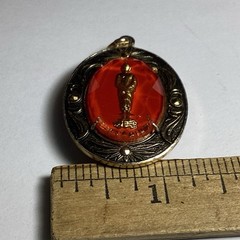VINTAGE OVAL BUDDHA NECKLACE PENDANT TWO-SIDED FACETED GOLDTONE RED PINK