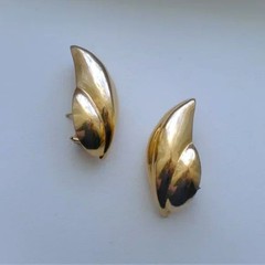 LARGE BOLD Vintage 1970-1990 Solid 14K Yellow Gold Omega Back Earrings 13.1 g.