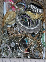 8 Pounds 4 Oz Old Jewelry Lot VTG To Now Junk, Wearable, Craft-Tangles Huge