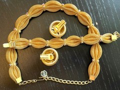 Rare Outstanding Vintage HOBE Set Necklace Bracelet Earrings Amethyst Gold Mesh