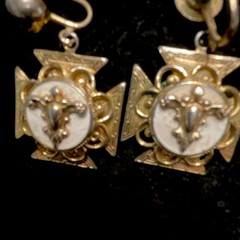 Vintage Mixed Earrings screw back Lot 6 Pcs Gold Silver Tone Metal No Stone