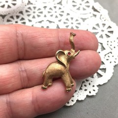 Trifari Gold Tone Elephant Brooch Pin Mini 1.25″ Red Rhinestone Eye Trunk UP Vtg