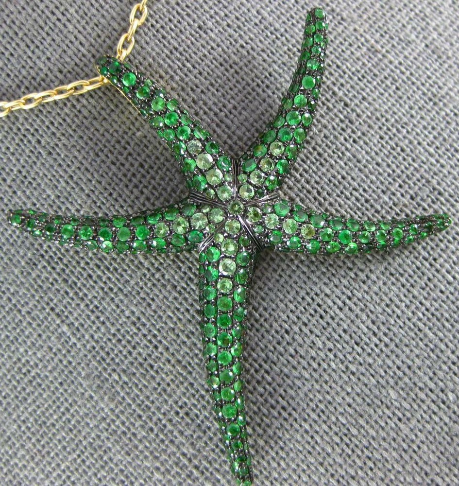ESTATE EXTRA LARGE 3.51CT AAA TSAVORITE 18KT YELLOW GOLD 3D STARFISH FUN PENDANT