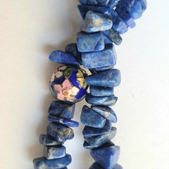 VTG Blue Lapis Sodalite Chip Cloisonne Enamel Beads Flower Necklace 34″ No Clasp