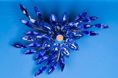 Judy Lee Starburst Brooch Silver Tone 2.75″ Sapphire Blue AB Rhinestone Vintage
