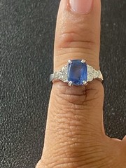 Gorgeous 14KT White Gold 2.50CT Sapphire And 0.48CTW Diamond Ring. Size 6 (FL426