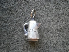 Southwestern Coffee Pot Vintage Puffed Silvertone Bracelet Charm Pendant 2.0g