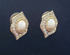 Vintage Trifari Faux Pearl & Clear Rhinestone Kartouch Gold Tone Post Earrings