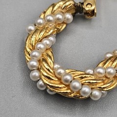 Faux Pearl Rope Earrings Clip On Hoop Classic Twist Screw Back Non-Pierced