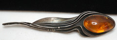 VICTORIAN BROOCH BALTIC AMBER STYLIZED CALLA LILY PIN ART NOUVEAU 3.5in AS IS