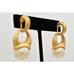 Vintage Pearl Drop Earrings Dangle Brushed Gold Matte Hoop Chunky NOS 1980s A23