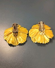 Vintage Flower Clip On Earrings Yellow Enamel Layered 1.25″