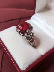 UNCAS Vintage Sterling Silver Ring w/Red Ruby Colored Stone Size 9.75