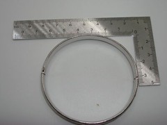 VINTAGE MARATHON “Princess Mara” STERLING SILVER HINGED BANGLE BRACELET IN O.B.!