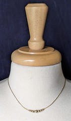 Vintage 7 Graduated Station Ball BEAD Gold Tone Necklace 16″ Chain AS IS