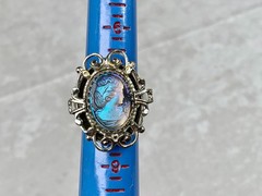 Woman’s Vintage Art Glass Cameo Ring Whiting & Davis Blue Iridescent Size 8.5