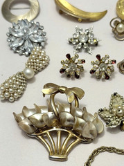 VTG Jewelry Lot MCM Fashion Mixed Brooch Necklace Earrings 1960’s 1970’s 1950’s