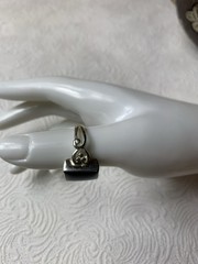 Vintage 925 Sterling Silver Black Stone Ring Size 7 Scroll Design