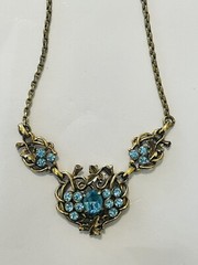 Vtg Unsigned Art Nouveau Style Gold Tone wBright Faux Aquamarine Crystals Choker