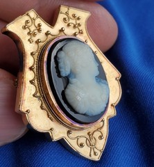Victorian Memory Locket Brooch Antique 14K GOLD Deco HardStone Onyx Cameo Broach