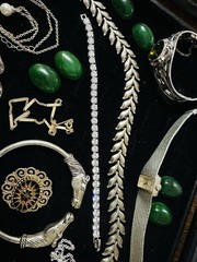 Lot Of 20+ Vintage Costume Jewelry Whiting Davis Bulova Loose Stones & More