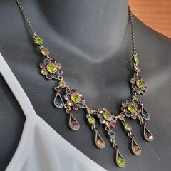 Vintage VCLM Nordstrom Victorian Style Rhinestone Bib Necklace Flowers Blu02-2