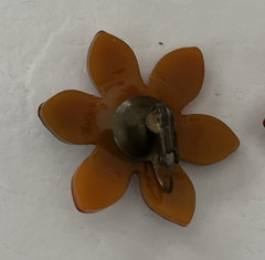 Vtg 60s Lucite/Plastic Brown Flower Striped Brooch/Pin 3″ & Earrings (SEE BELOW)