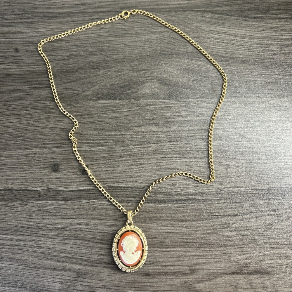 Vintage Avon Cameo Necklace Reversible Gold Tone 23” Statement Pendant