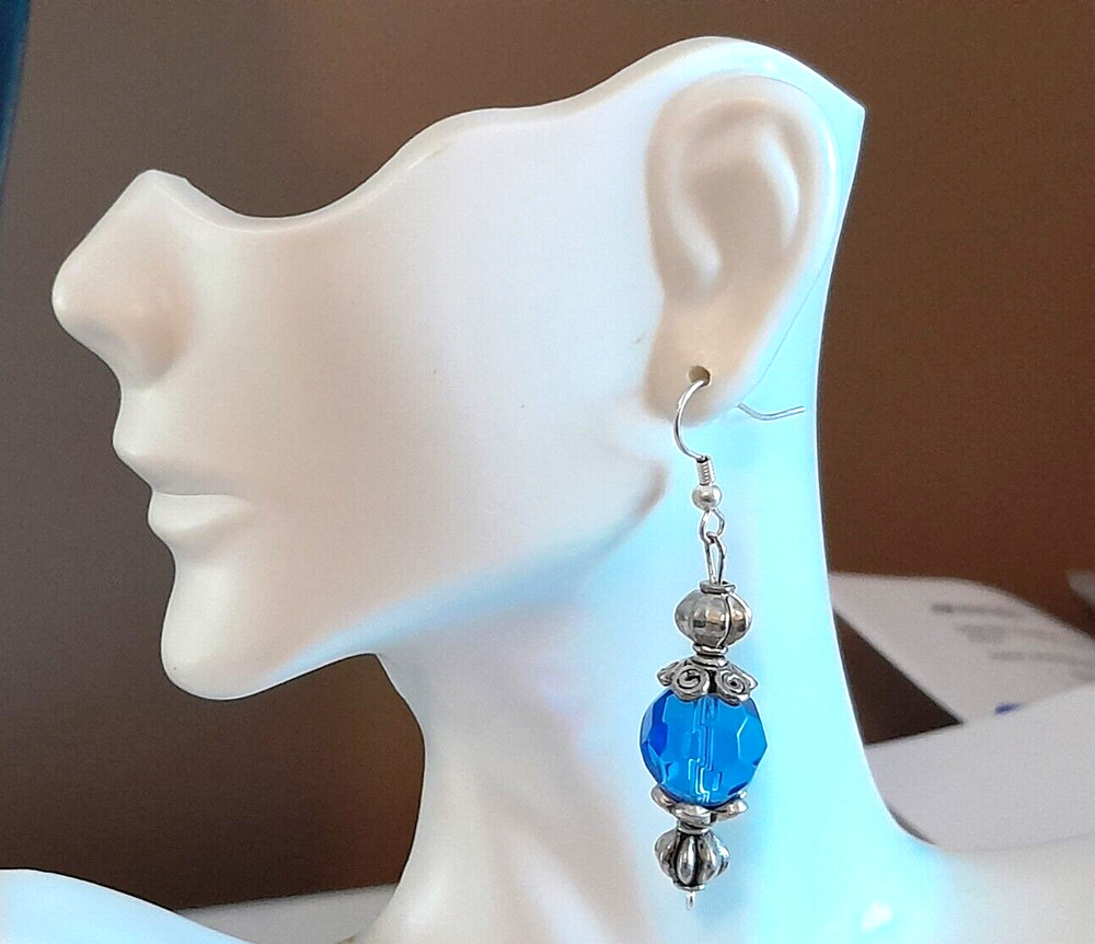 Stunning Silver Tone Faceted Crystal Glass Blue Bead Vintage Dangle Earrings
