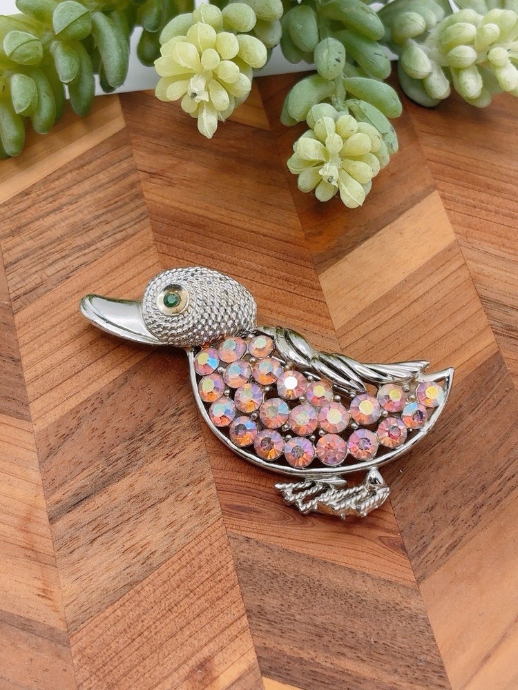Vintage Coro PINK RHINESTONE Duck Dyckling Bird Animal BROOCH Pin