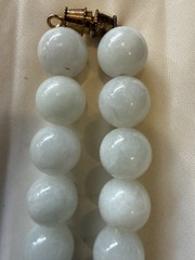 Vintage white jade 10mm beaded necklace, Barrel Clasp Approx 18” Never Removed