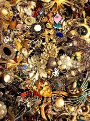 Estate 1 Lb+ Mixed Jewelry Lot Vintage-Modern DIY JUNK CRAFT REPAIR Unsorted