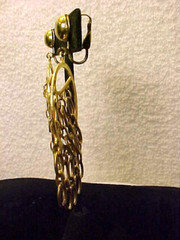 Vintage Gold Tone Chandelier Hoop & Wire Ovals Clip Earrings