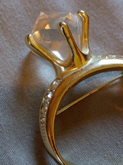 Vintage AJC Rhinestone Lucite Gold Tone Ring Brooch.