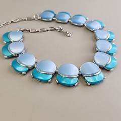 Vintage Thermoset Necklace Blue Silver Tone 15.5″
