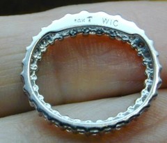 14k White Gold Graduated Open Oval Diamond Slide Pendant