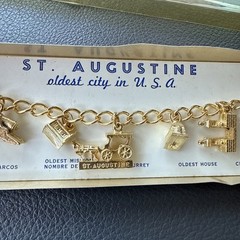 VTG SAINT AUGUSTINE Charm Bracelet Building Enamel Gold Tone Rope Chain NOS