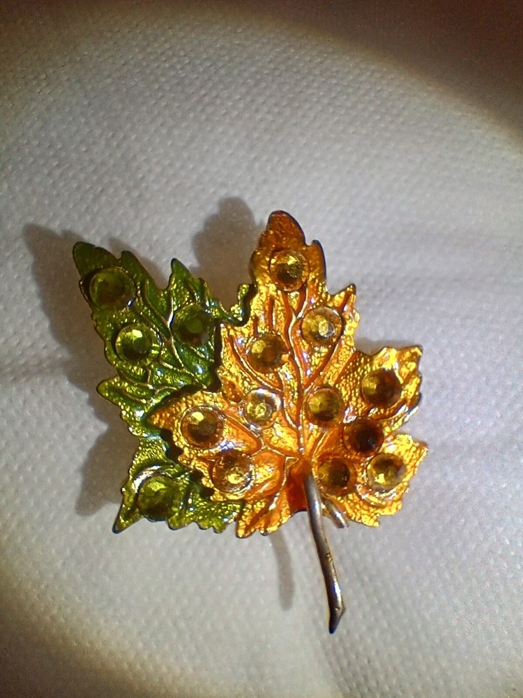 Maple Leaf dual purpose brooch pendant orange green with rhinestones 2011 FL