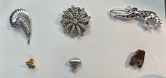 Lot of 6 Vintage BROOCH Pins Rhinestone Jewelry Hallmark, Liz C., Carol Lee, Etc